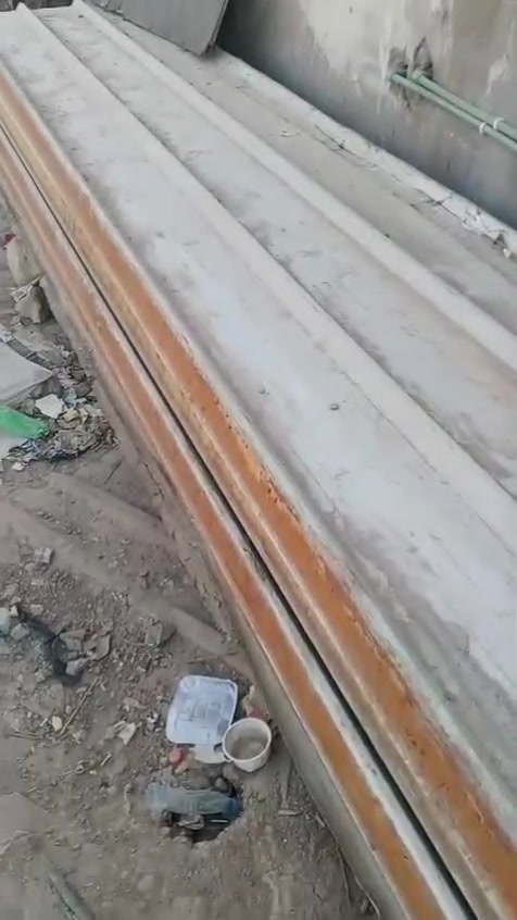 سندوش سقف مسعمل  لبيع المتر 9
5 روطات كل روطه 6 امتار


**إذا كنت صاحب هذا الإعلان وتريد حذفه لأي سبب، رجاءا أرسل رسالة إلى الدعم الفني**
