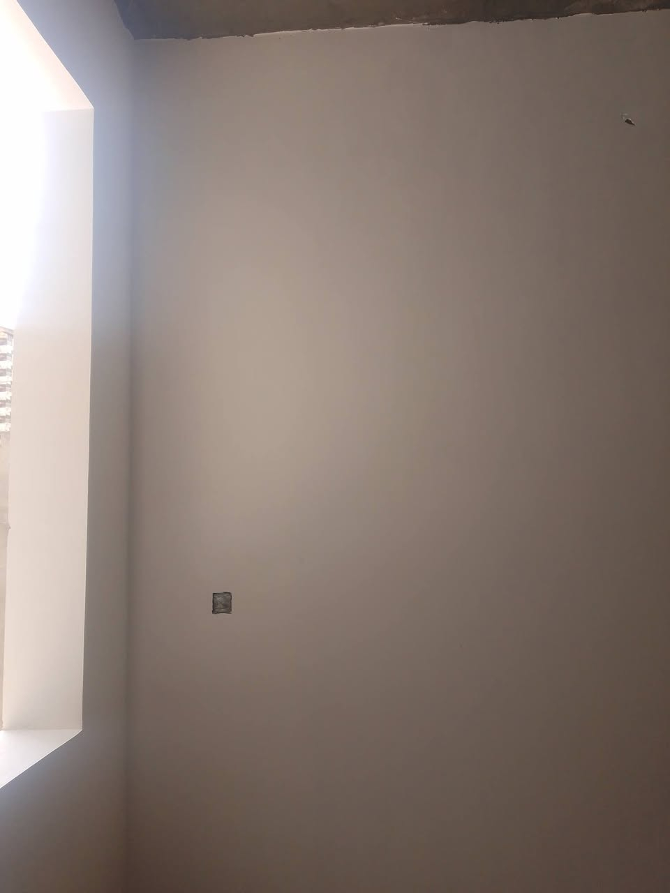 خلفه لبخ متفرغ عمل نضيف ومرتب ب سعر مناسب من السماوه ***********
