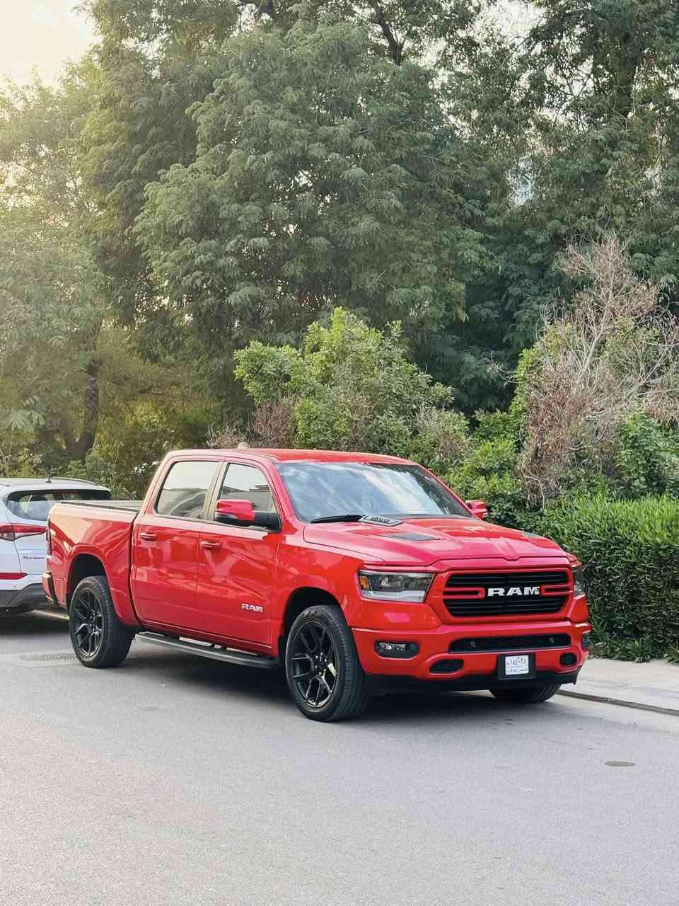 ياالله
السلام عليكم دوج رام2024 لارامي  وارد امريكي

حجم المكينه : 5.700 V8 

المسافة المقطوعه :25 الف ميل

الضرر : جاملغ وبنيد بدون دواخل شاصي مكفول  
   
#مواصفات

1.شاشه كبيره

2.بصمه

3.تشغيل عن بعد

4.كامرا

5.ويل كب

6.كشنات جلد

7.هيترات بلكشن + تبريد

8.رادارات 360
 

9.كشنات كهرباء

10.لايتات لد + زنون

11.كشافات 

12.اشاير بالمري

13.فور ويل 4x4

14.اتو ستوب

15. حساسات خلفي امامي

فول مواصفات مرقم بغداد

#السعر 360 وبيها مجال 
مرقم بغداد كامل بسمي

تفاصيل اكثر هذا رقمي*********** تحياتي

مكاني بغداد السيديه
