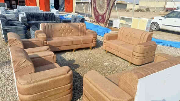 السلام عليكم 👋 
متابعينا الاعزاء 
توفر لدينا اتخومة جديدة 💥💥 
عشر مقاعد اقماش خاولي 
شغل ممتاز والأسعار مناسبة 💵💵 
العنوان الصويرة مقابل محطة رضا الصالح الثانية 
قرب مطعم هنداس بالسايد إلي رايح عالصويرة 
***********واتساب
