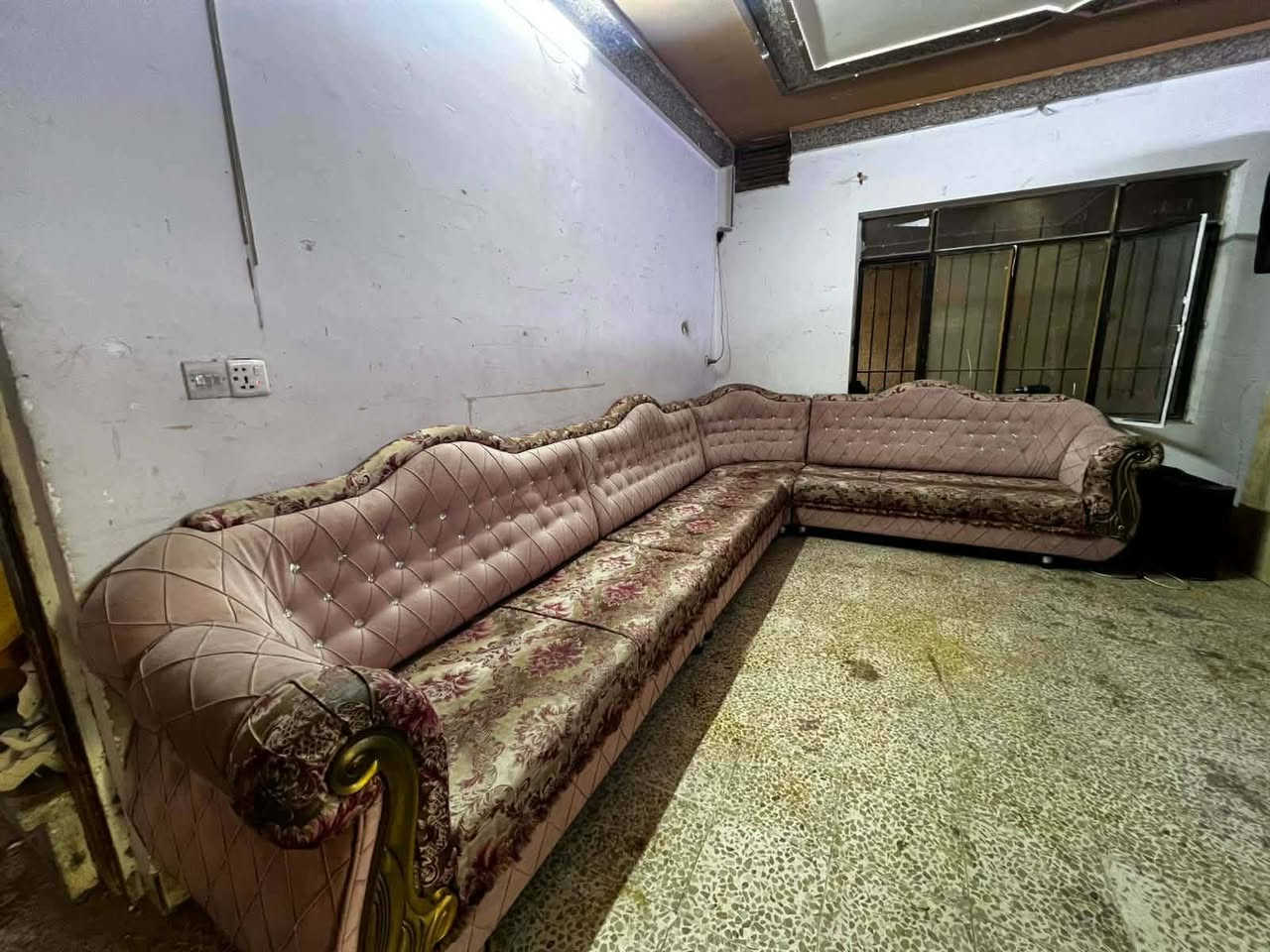 السلام عليكم ديوان خشب عراقي اسفنج جيد عراقي ثقيل 8  امتار حيل نظيف
السعر على خاص


**إذا كنت صاحب هذا الإعلان وتريد حذفه لأي سبب، رجاءا أرسل رسالة إلى الدعم الفني**