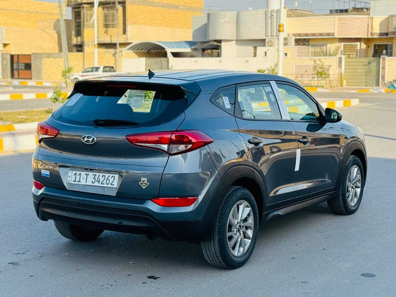 سلام عليكم توسان البيع أو مراوس وارد امريكي موديل 2018 بغداد حره تحويل مشروع وطني دولي بسمي بيه 3 قطع صبق بدون ضرر داخلي موصفات السياره تحكم استيرن شاشه كبيره كامره دوار يدات استيل حاجب ع لايت ماشيه 84 حقيقي لادار مانع انزلاق تقليل وقود جاهز لاخير حداديه تخم تاير تبريد ثلج مكان السياره الناصريه مركز السعر 152 وبيه مجال لانتصال ع *********** واتساب موجود
