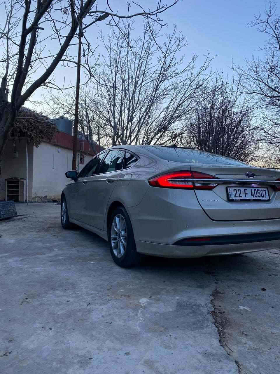 فۆرد ڤیوژن مەکینە ٢.٥

٢٠١٧ 
دوو پارچە و دوو پەڵە بۆیاغ بێ ناوگرتن 
سێ شاشە 
١٤٠ هەزرا ڕۆشتوە 
فول مواسەفات بەس سڵایت نیە 
گێر و مەکینە بە شەرت 
تەحویل و غرامە بە شەرت 
سەنەوی تا ٢٠٣٠ تازەیە 
هەواری شار 
*********** السليمانية, العراق
