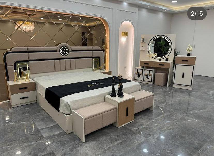 تم تفريغ موديل  سيرو 
متكون من 10 قطع 
كنتور مع الملحق 3 امتار و40سم 
سرير مخزن 
شازلون مخزن 
كومدي أناره 
ميز تواليت أناره 
مراية 
طابورية 
سكك 3مراحل 
برغي مع چوي حديد 
ظهر بلوك 
***********
