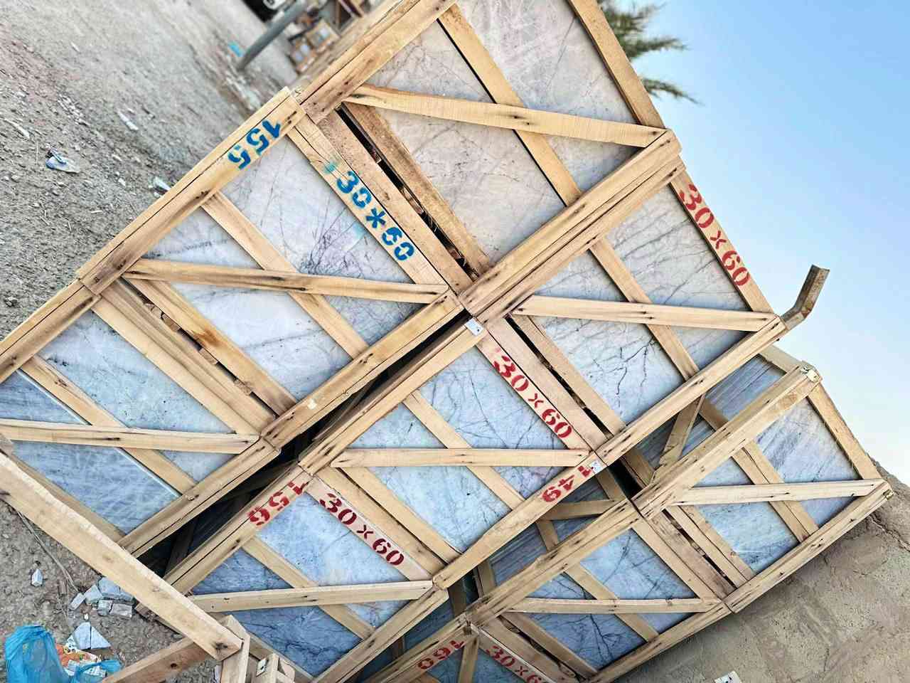 السلام عليكم  _تحيه_طيبه_زبائننا_الكرام تم وصول مرمر
 نيريز
⚫ نعلن عن تجهيز #_المرمر الايراني ذو مواصفات عالية  الجودة 💯
⬅️النوع مرمر نيريز 
⚫ السمك18 ملم والقياس 30×60
🟢سارعو بالحجز قبل نفاذالكميه 
⚫ مستعدون لتجهيز المشاريع الحكومية والأهلية والمكاتب في جميع المحافظات وبأسعار الجمله مناسبة جدا 
 السعر 💵13ونص ألف
⬅️ملاحظة يوجد خدمة توصيل لكل المحافظات حسب الكميه
كربلاءالمقدسه
للحجز والاستفسار مراسلة الصفحة أو الاتصال على الارقام  📞***********.    
  ***********.    ملاحظة أكثر من300م نقل مجاني
