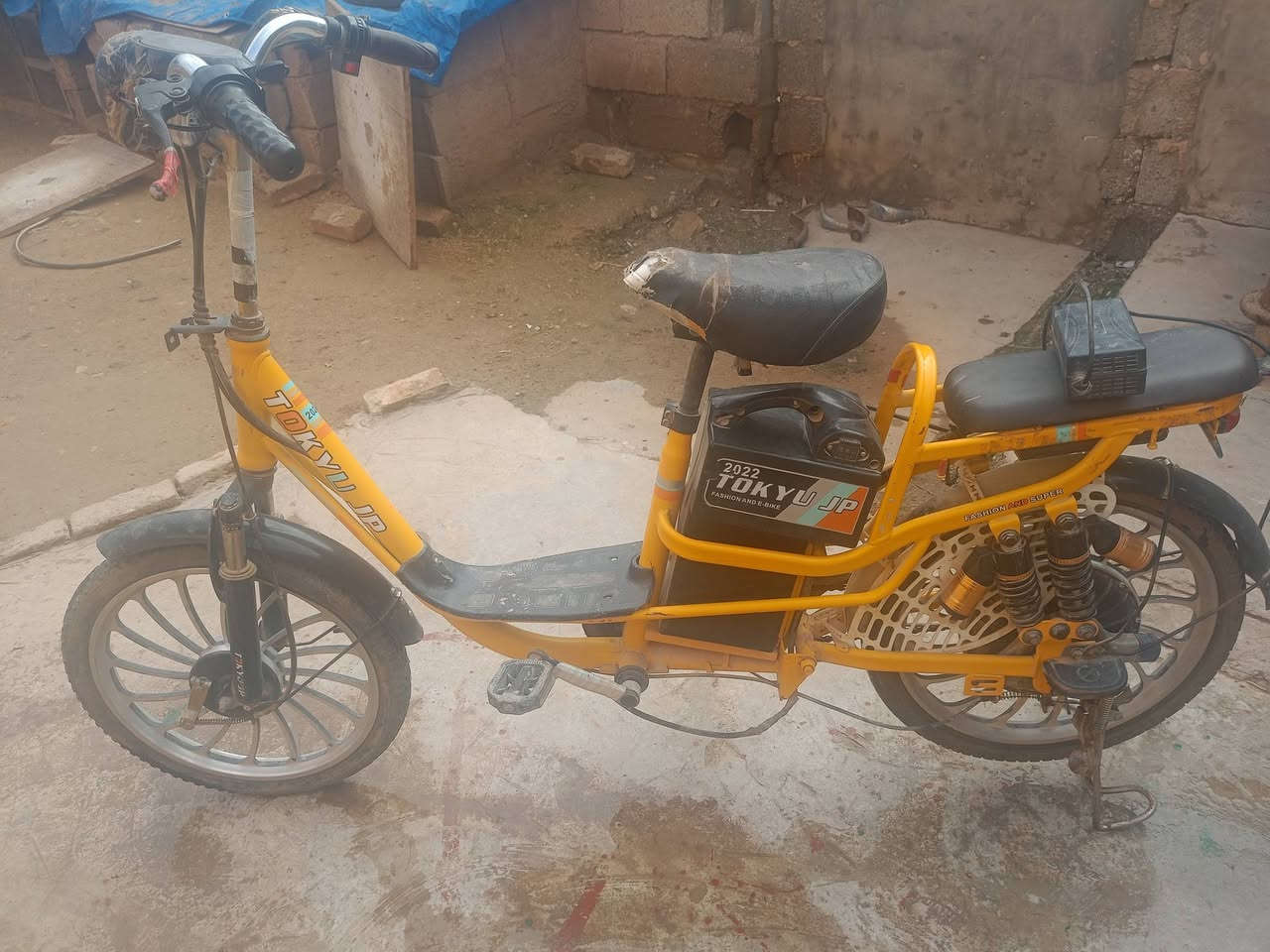 دراجه شحن للبيع شغاله مابيه شي بس بنجر التاير الخلفي السعر 200 الف


**إذا كنت صاحب هذا الإعلان وتريد حذفه لأي سبب، رجاءا أرسل رسالة إلى الدعم الفني**