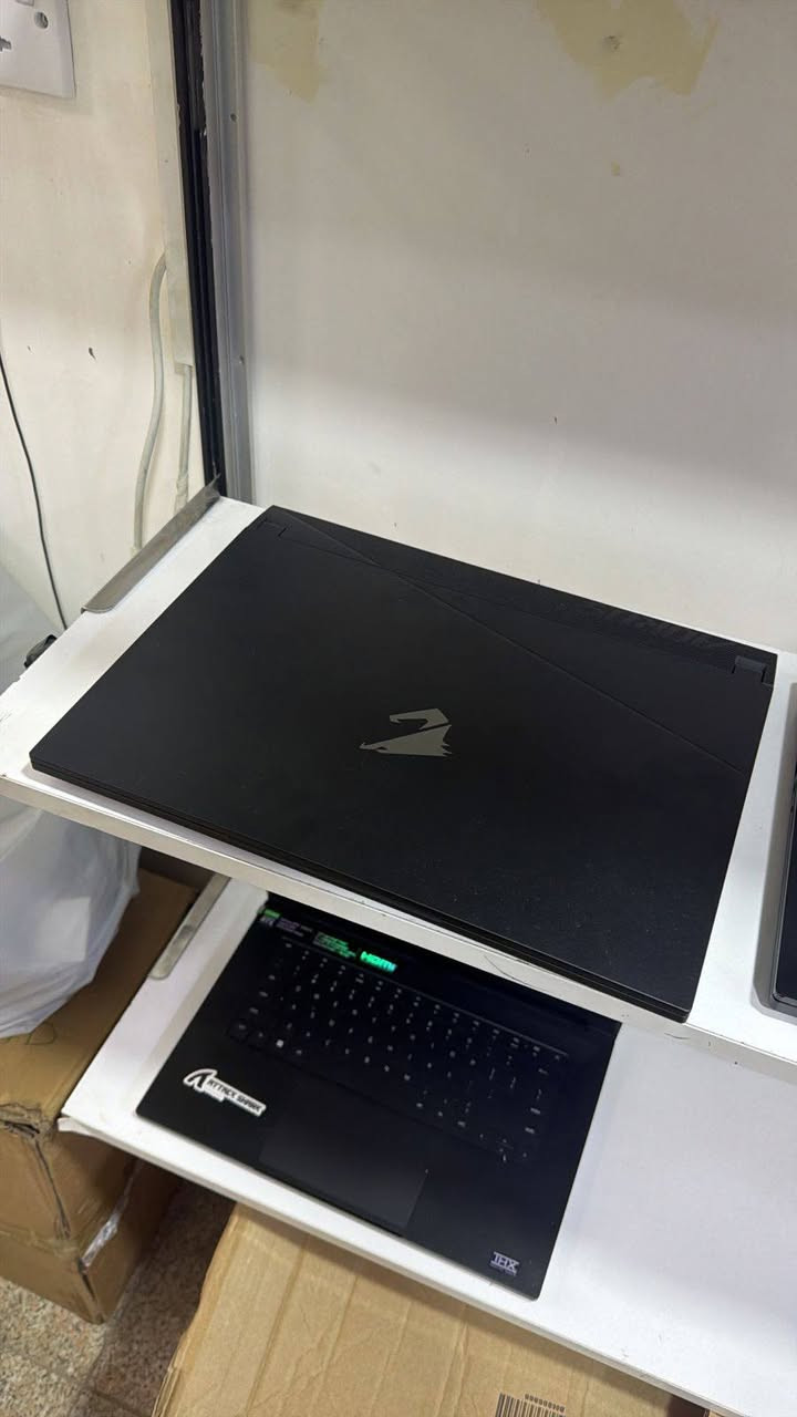 GIGABYTE AORUS 15

INTEL I7-13700H

14 Cores - 20 Threads

16GB DDR5 |

15.6" 2K 165Hz

1TB SSD

NVIDIA RTX 4070 | 8GB

سعر مليون و 650 الف قفل ما بي مجال
للتواصل على رقم ***********
