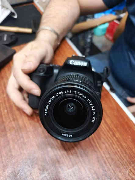 كامره 250D
البيع لعدم الحاجه كامره جديده طك الكارتون  
السعر 550 الف 
***********
