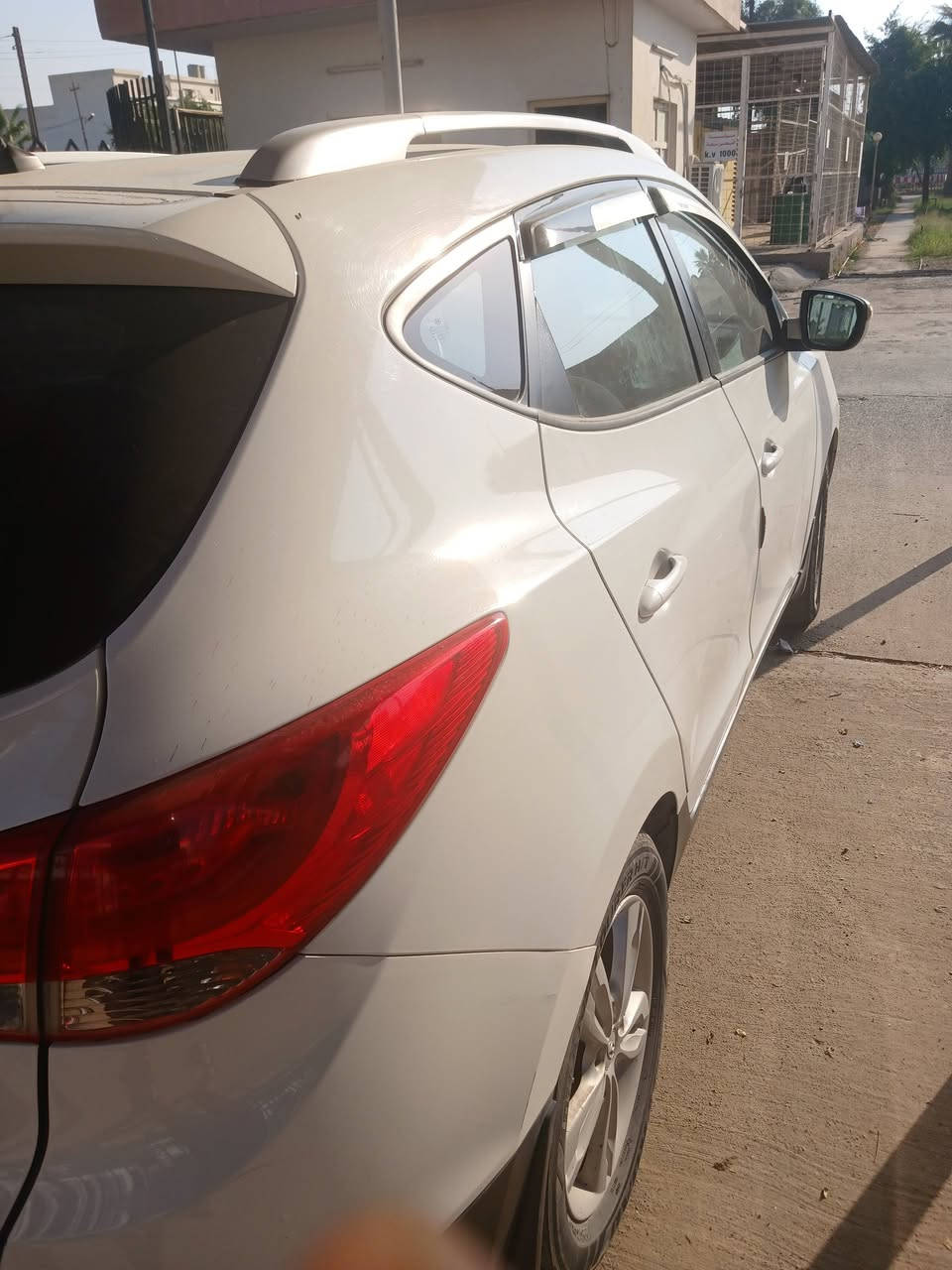 توكسان ١٢للبيع محرك مفتوح لاصرف ولابخار كير بلشرط رقم سليمانيه سنويه لغايه ٢٠٢٧ لاضربه ولاتبديل فقط بارد باب السكن سعر ١٤٠ رقم موبايل *********** موجود واتساب
