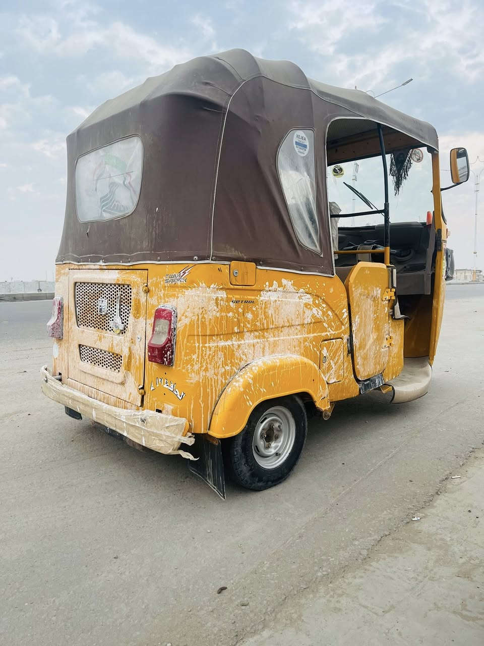 سلام عليكم تكتك 2022 البيع تكتك بيها الغد مكينه كفالة رق سنوه  تكتك كعده و معمر خيسات سعر 7750 بيها مجال رقم ***********
