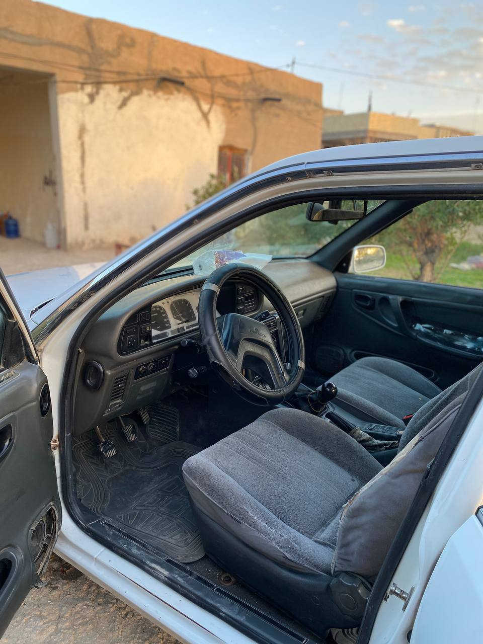 برنس موديل 1995 السيارة بلادية  كما هو موضح في الصور
محرك 1800 مفتوح
گير عادي 
السنوية نافذه لغاية عام 2030 
السيارة بسمي تحويل ثاني يوم

السعر 45  بيه مجال بسيط 
بابل جبله
 غير  متواجد على الفيسبوك 
***********
