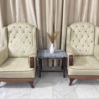 تخم • صوفا