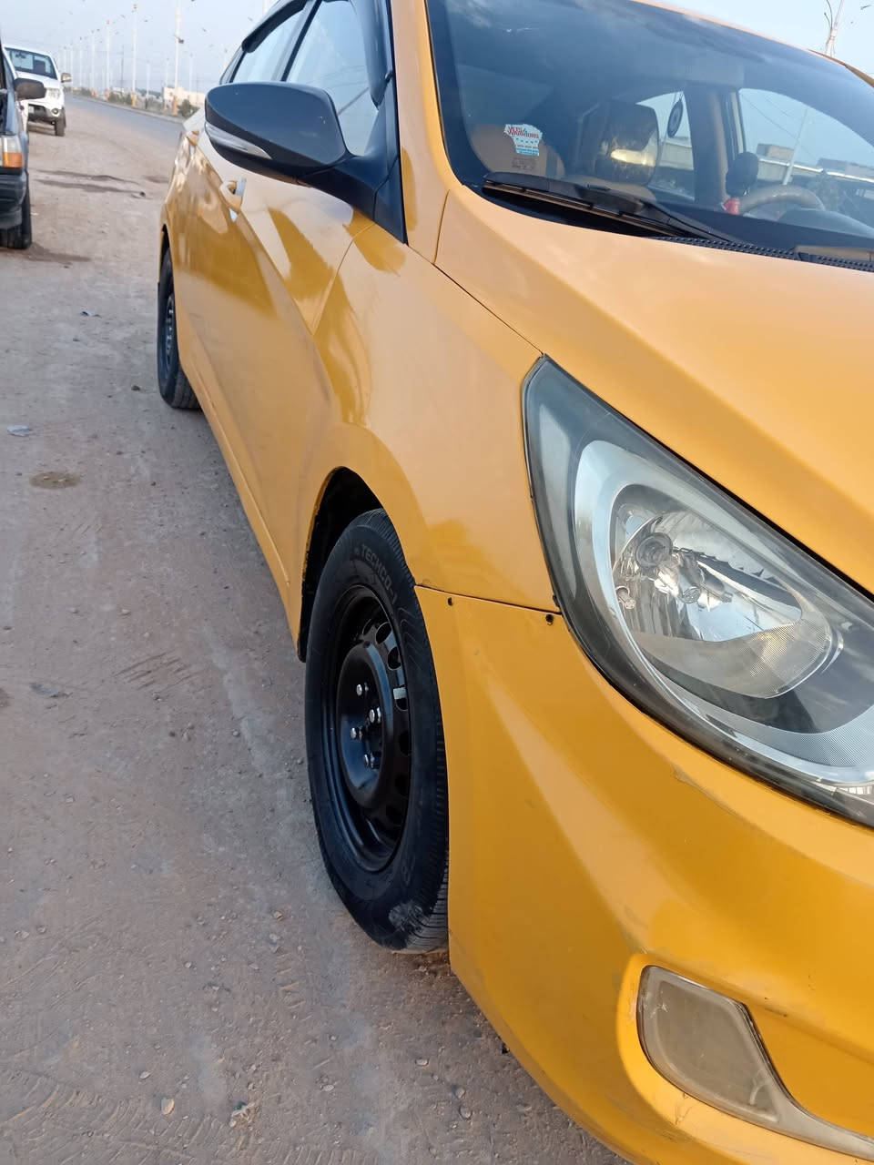 سلام عليكم أكسنت  ٢٠١٢ خليجي مكينه ١٦٠٠ جهازه من كلشي تحويل مباشر بيه تبديل جامالغ لأمامي فقط ولباقي كفاله سعر ٧٧ وبيه مجال بصيط واني خادم لعنون الشطره *********** ***********
