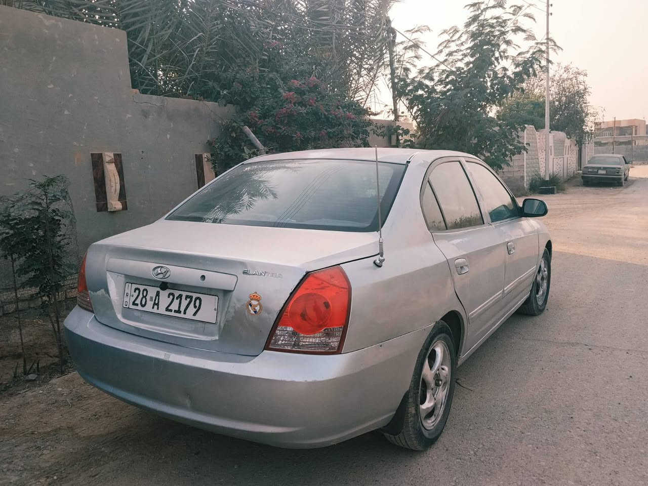 السلام عليكم 

النتـرا 2004 
كير مكينه مكفول خير من الله 
تبريد تدفئه شغال كهربائيات خير من الله
رقم نجف مشروع وطني 

السعر 60 بيع او مراوس  السياره على ايدي مال جناي 

مكان السيارة ديالى الخالص 

للاستفسار : *********** متواجد ايضا واتساب
