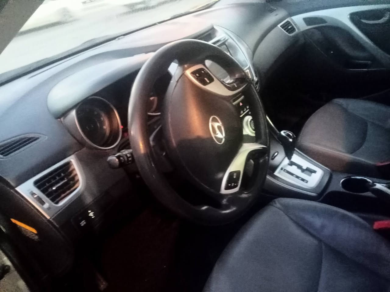 الانترة أدوات متومه سيارة نظيفه جدا سعر 50 ورقه مكان بغداد ***********
