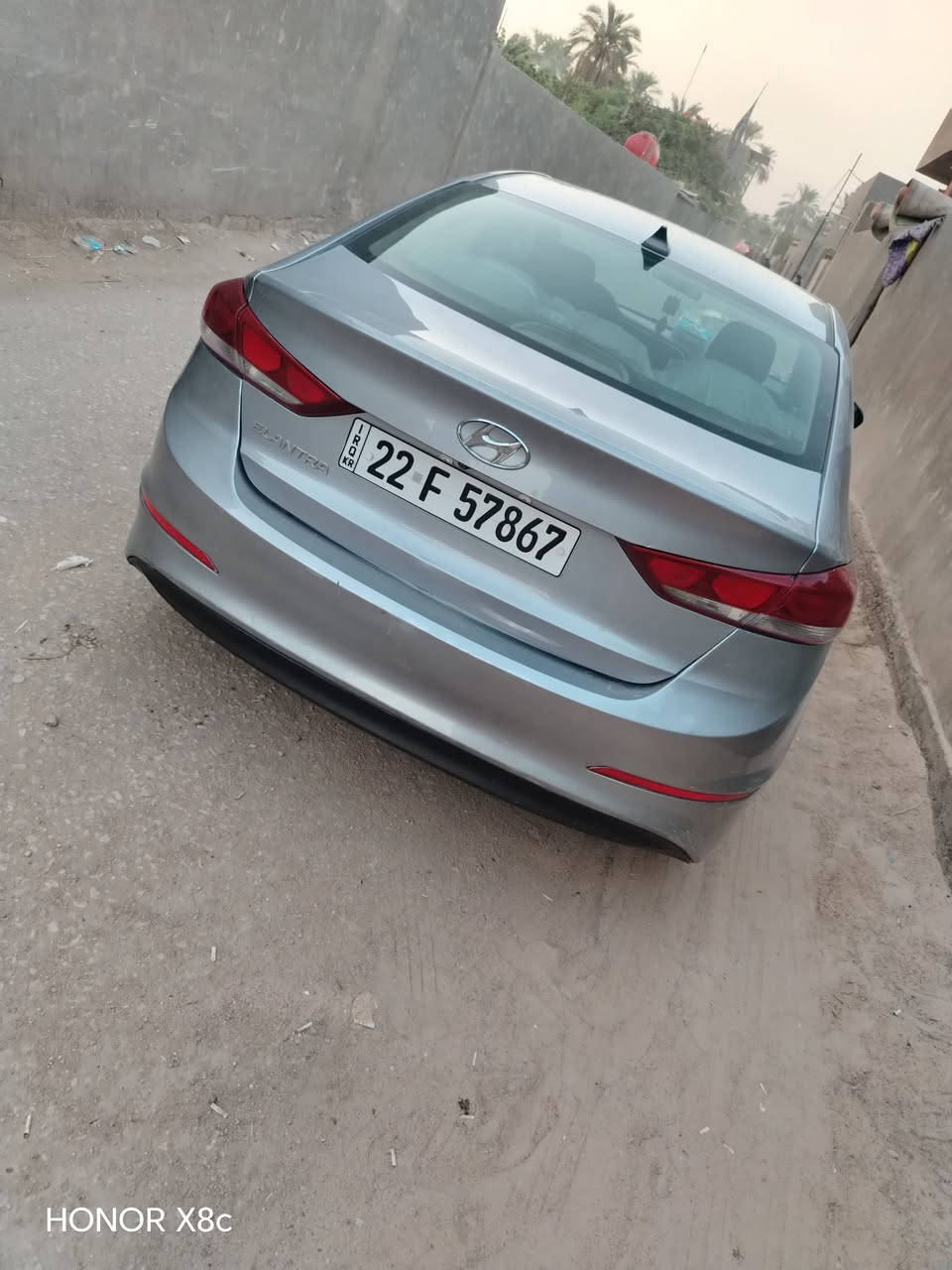 السلام عليكم  
ألنتر 2017 وارد امريكي 
محرك 2000 دوش  كير AT المرغوب حدادية وتخم تاير كله مكفول تبريد ثلج  حادثها جاملغ الامامي  مبدل ((بدون دواخل))  رقمها اربيل انكليزي 
مكان السيارة // أم الهوى// كربلاء 
السعر // 114 وبيها مجال 
للأستفسار // ***********
