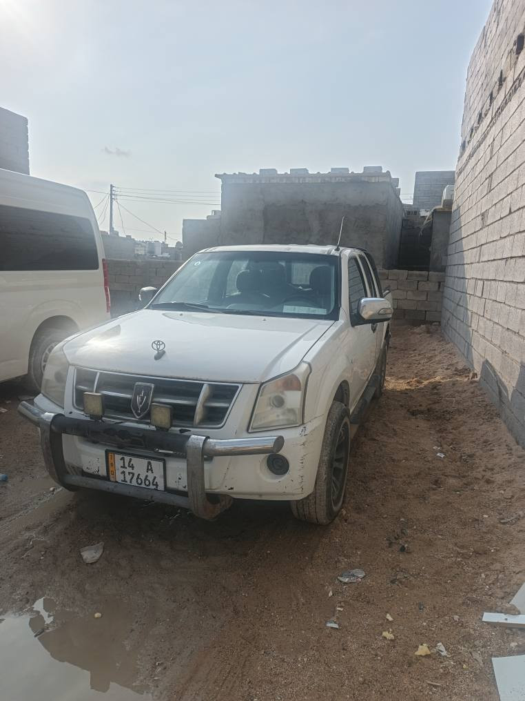 بيكب دبل قماره
نوع جنبي مديل 2012
سياره بلاديه ومامتعوبعه 
مكينه ثري واي مكفوله
كير عادي مكفول 
سياره جاهزه 
تخم تاير حداديه
كهربائيات كامله
تبريد تدفئه كله شغال
رقم بصره مشروع انكليزي
سنويه جديده وهزه جديده
راعيه جاري وبشرط التحويل 
توني مسوي ادامه كامله من كلشي
سعره 55وبيه مجال بسيط
***********
مكاني البصرة ابي الخصيب ابو الخصيب, البصرة
