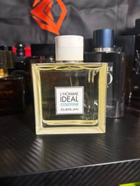 عطور • مستعملة • قليلة الاستخدام