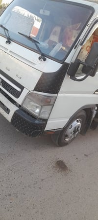 سياره كنتر للبيع موديل ٢٠١٨ رقم بغداد وهاذا صاحبهه 07824917964