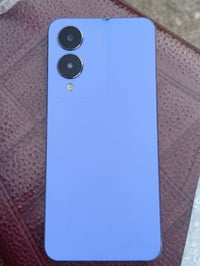 للبيع جهاز ڤيڤو 17s ذاكره 128 جهاز ممفتوح كامل ملحقات فقط هاي الضرر بض...