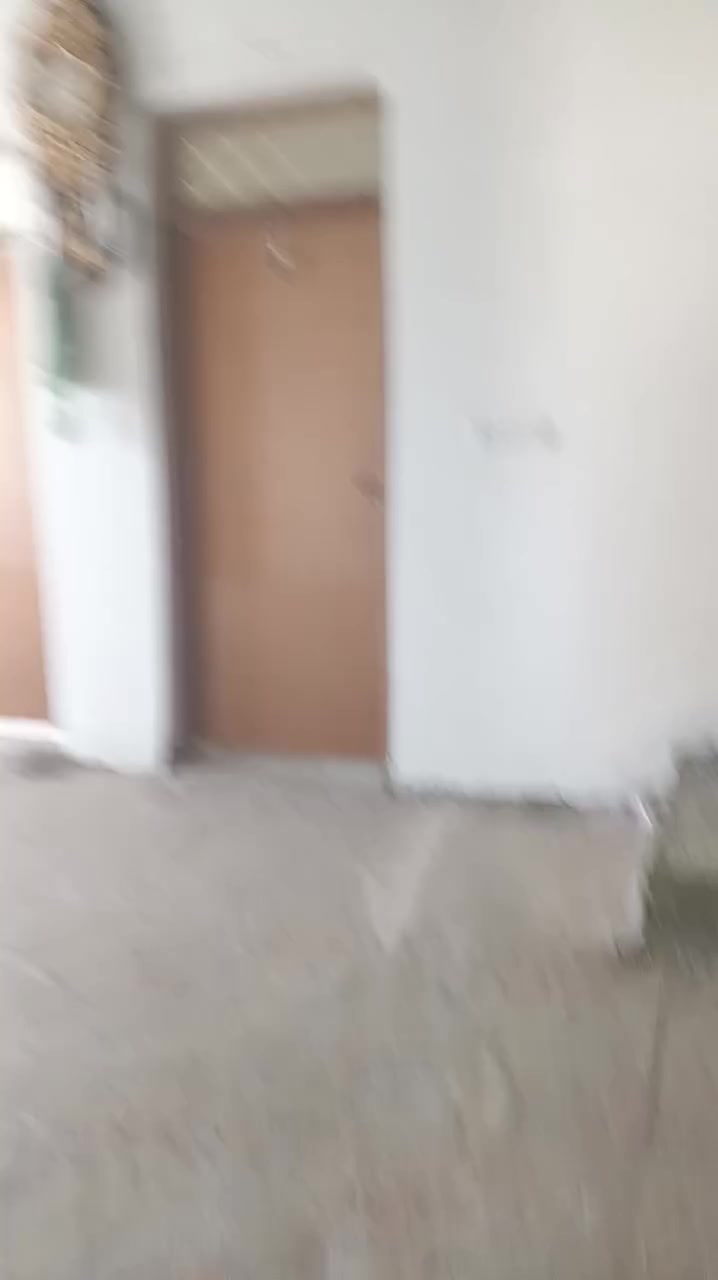 للبيع زراعي منطقه خفاجه/ سوق الشيوخ /  مع بيت مساحته180م البيت حديث بي نقص سراميك البيت مرتب وشغل درجه وله سياج كامل داير ما داير البيت عوزه سراميك يحتوي على 3غرف ومطبخ وصاله مساحه كليه 1250  ‏الاستفسار *********** مكلف بالنشر
يبعد عن شارع العام 500متر سعر 60 بي مجال
