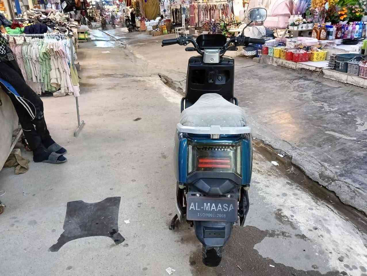 سكنس مدرع
٤ سرع
٤ نمر
سرعه ٨٠
إشاير دبل اشاره كلها شغاله
٦ بطاريات 
مابي اي عطل
السعر 450  وبي مجال


**إذا كنت صاحب هذا الإعلان وتريد حذفه لأي سبب، رجاءا أرسل رسالة إلى الدعم الفني**