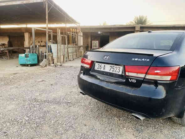 السلام عليكم 
سوناتا 2008 وارد أمريكي 
محرك 6 نشاط فول
صبغ حزام جماليه 
صدر تاير محرك كير كله شرط
دوشمه جديده
السعر 95 وبي مجال 
***********
