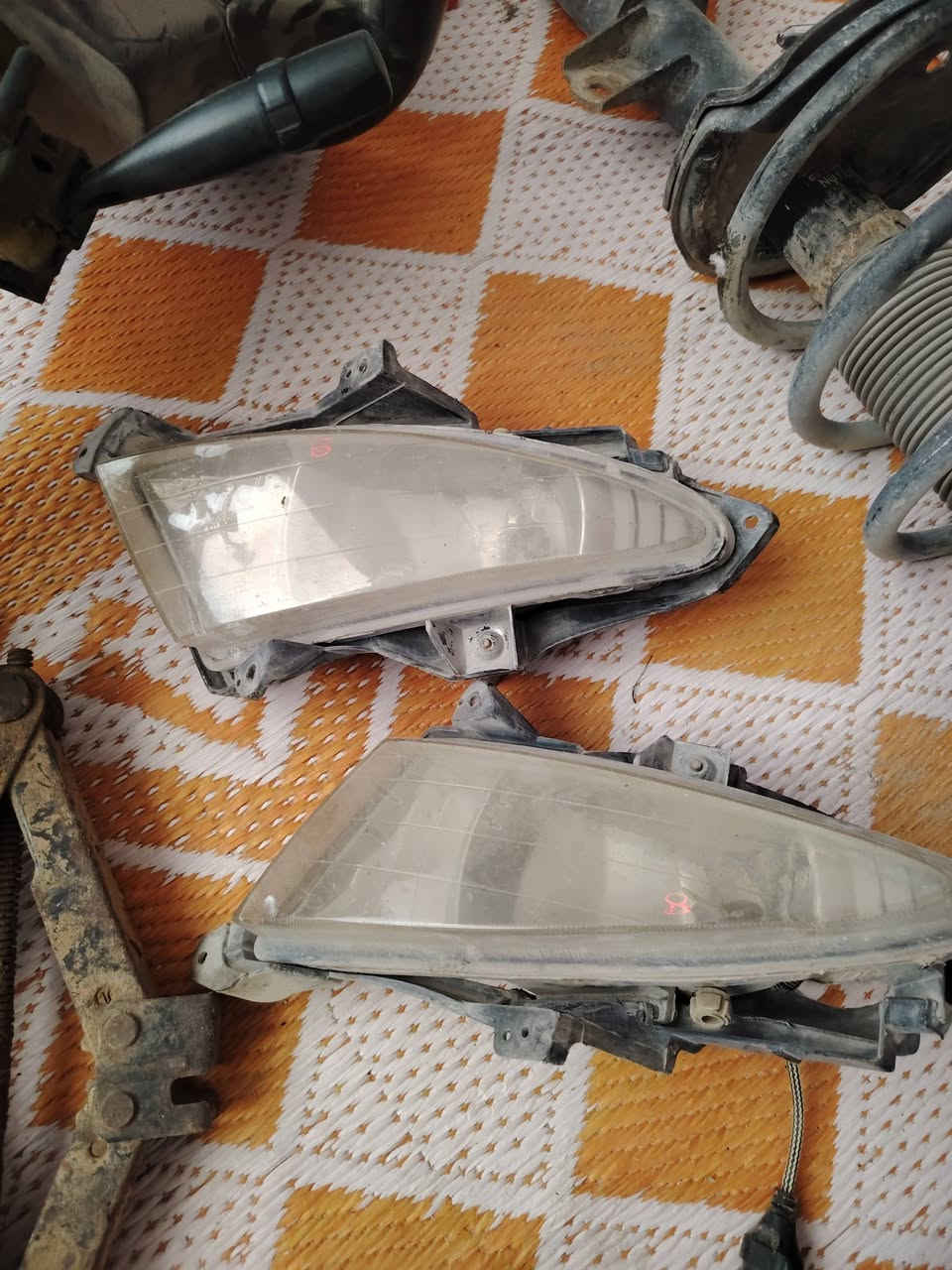 سلام عليكم غراض النترا مقدسه
ستيرن كامل هوه وجهازه
قاعده فيت بم كامله
مشط 2
دبل
بلوجكترات سكن
تكيات مدوشمات
دمام
والباقي كدامك    

مكاني ناصريه مركزززز

 شراي اتصل ***********
