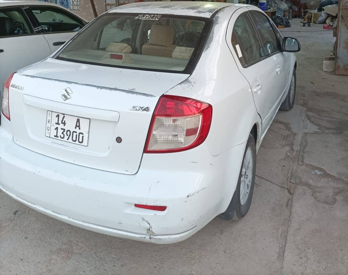 السلام عليكم  
مكلف بلنشر 
ساسوكي SX4  2011 بسمي تبديل جاملق امامي ايمن جاهزه تبريد حداده رقم نكليزي تخم تاير جديد مانقصه شي بيه جوراد بالقماره العنوان البصرة الهارثه للأستفسار : ***********

