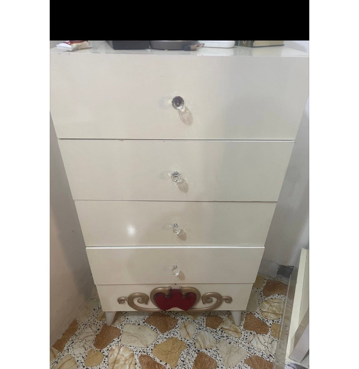 السلام عليكم غرف تركيه مستخدمه يرادلها ترتيب السعر 250 وبيها مجال


**إذا كنت صاحب هذا الإعلان وتريد حذفه لأي سبب، رجاءا أرسل رسالة إلى الدعم الفني**