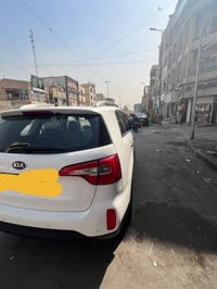 س ع سورنتو موديل ١٤ خليجي فول مواصفات السياره مكفوله عدى على كد شبر با...