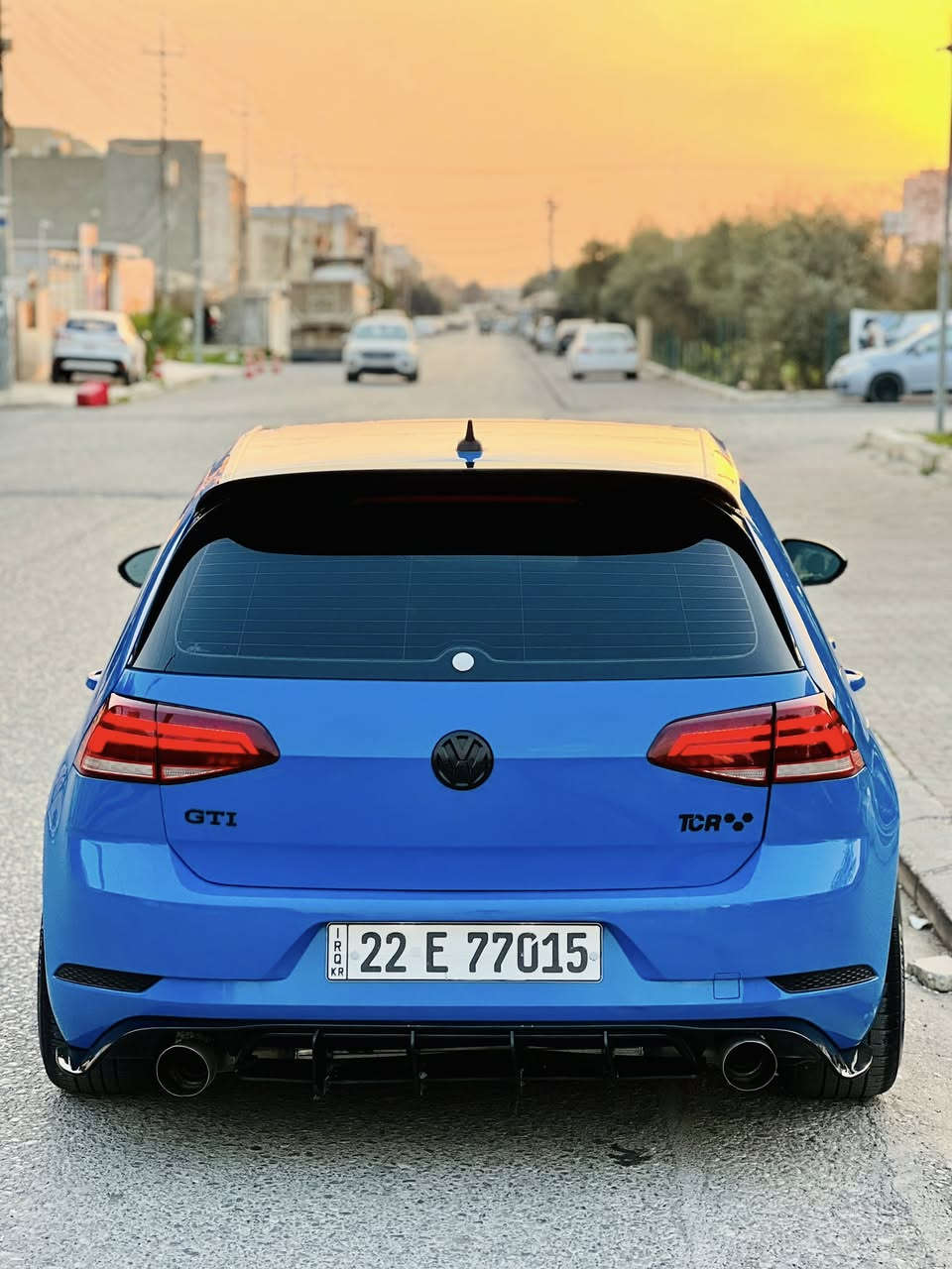 كولف gti 2021
قطعة مميزة
نضيف كلش 
جاملغ خلفي جهة السكن صبغ و صندوك مبدل بلادي بدون ارباك
بجم كبس و بدون اي نقص 
٤٧ الف ميل ماشي 
*********** 
مكان سيارة اربيل
سعر ١٧٥ و مجال بسيط
