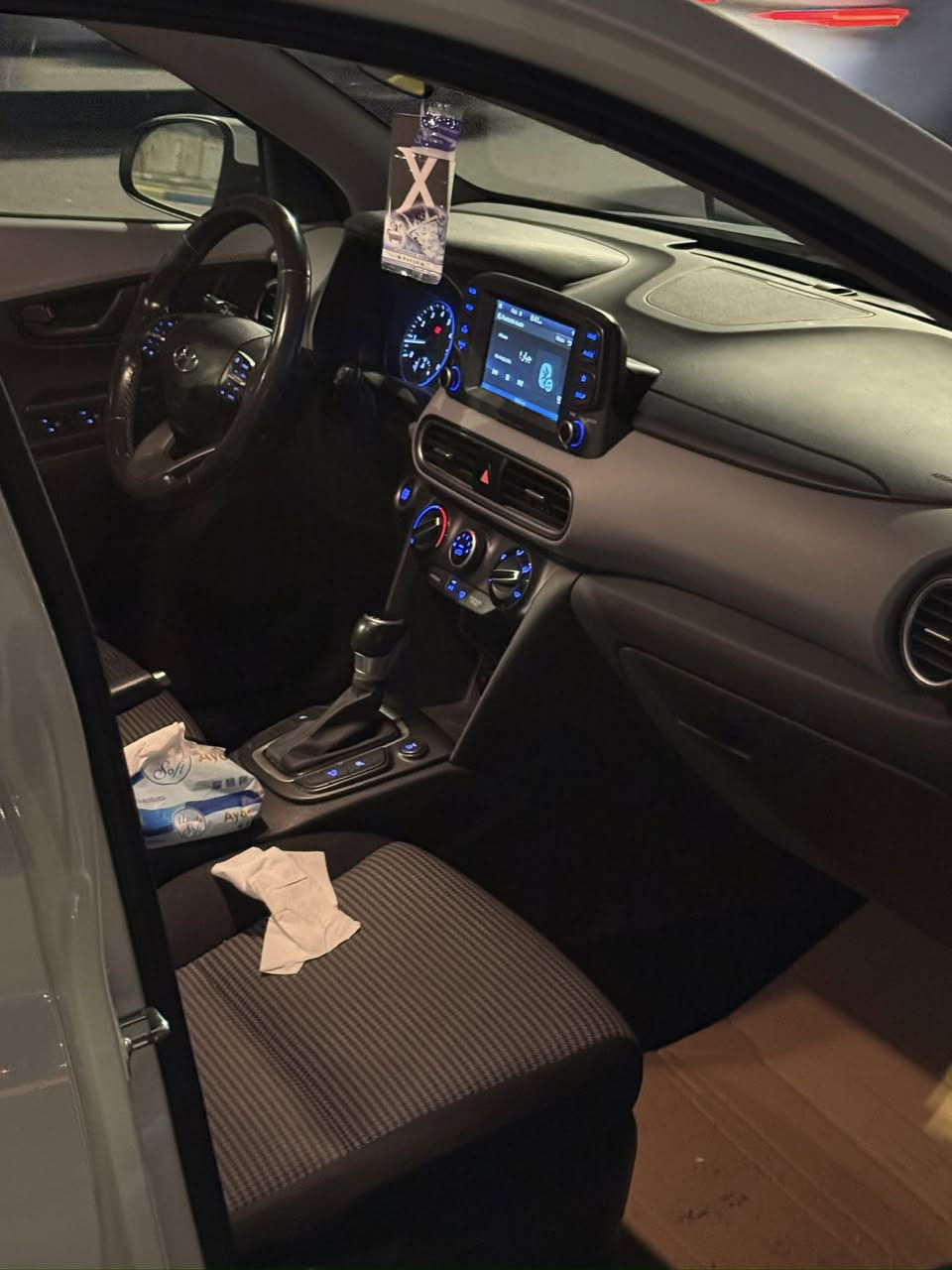 سلام عليكم / للبيع هونداي كونا
وارد امريكي ضرر بنيد وقبق جنطه
مديل 2021
ماشيه 52.000 ميل
محرك 1600  دوش
بصمه 
رادار امامي / تحديد مسار 
4*4
رقم اربيل بسم شركة
مكان السياره بصره 
السعر 135 وبي مجال قليل 
***********
***********
