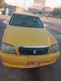 كراون • ٢٠٠٢ • مكينة ٢٥٠٠