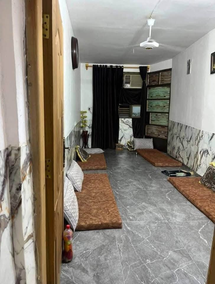 🕋بسم الله الرحمٰن الرحيم 🕋

👋السلام عليكم ورحمة الله وبركاته👋

🏪يعلن مكتب انمار للعقار

🌄الانبار قضاء الفلوجه 

🏡 مشتمل 

#للبيع حي الشهداء قرب جامع المرسلين والمدارس  

🔵 المساحه 125م 

🚧 بناء  بلوك 

طابو صرف سند تحويل بسم شخص واحد 

🛣️شارع 12م تبليط خدمات مجاري 

🏠طابق واحد 

🔵استقبال 
🔵مطبخ  
🔵غرفه
🔵مناور 
🔵صاله 
🔵صحيات عدد 3  
 

💲#السعر المعلن 65 مليون وقابل للتفاوض 

🧑‍💻عزيزي عندك عقار وتريد تبيعه باسرع وقت راسل صفحتنه نلبي لك طلبك 🙏♥️

⁉️للاستفسار اكثر مراسله صفحتنا او زياره المكتب انمار للعقار الواقع على شارع 60 مجاور مطعم  نفر بخاري  ومجاور المطعم وكوفي بلاك ساراي شارع السكلات او الاتصال 

☎️***********☎️كورك 
☎️***********☎️ واتساب  

⁉️اذا كنت تملك عقار وترغب في نشره مراسله صفحتنا او زياره المكتب انمار للعقار او ارسال المعلومات على الواتساب ☎️👆

⁉️الاسعار المعلنه في مكتبنا تحدد من قبل البائع وليس المكتب ونجمع البائع والمشتري وجها لوجه لاتمام عمليه البيع

⁉️متابعه ولايك للصفحه ليصلكم كل ماهو جديد فضلاً وليس أمراً

♥️طابت أوقاتكم بكل خير ♥️
سوق الفلوجه المفتوح عقارات الفلوجة العقار المميز الفلوجة سنتر عقارات الفلوجة🏘
