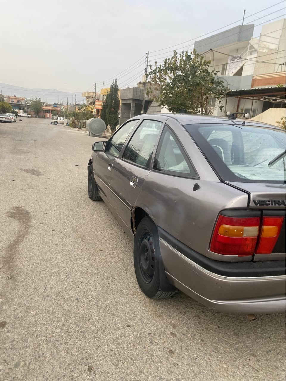 ئۆپڵ ڤیکترا مەکینە ١٨ مەکینەی چرکەی تیا نیە ڕێک و مەزبووت کەمێ دوکەڵی هەیە لە زەختا ئەویش کەمێکە 
سێعری ٢٨ گەڵا و معامەلە السليمانية, العراق


**إذا كنت صاحب هذا الإعلان وتريد حذفه لأي سبب، رجاءا أرسل رسالة إلى الدعم الفني**