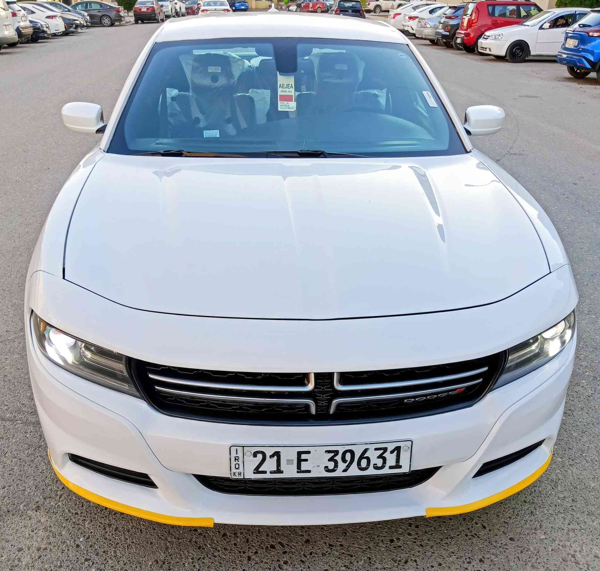 السلام عليكم اخوان للبيع جارجر 2016 أمريكي كلين تايتل كفاله عامه بدون صبغ بدون حادث بدون تبديل السياره جديده جدآ SXT محرك 6سلندر 3600 
كير محرك بلاد صدر امامي خلفي جديد تبريد ثلج بلاد السياره برغي مامفتوح بيها السياره ماشيه 70 الف ميل حقيقي بشرط الفحص مكانها بغداد الكرخ 
*********** وبخدمة الطيبين
