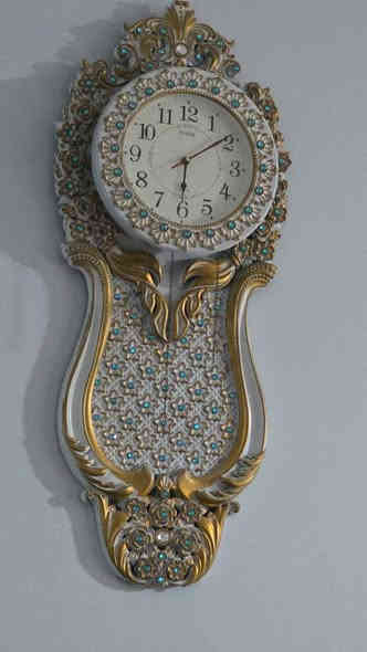 عربي،كردي
قەنەفەی تورکی ئەسلی شکاوی نیە،داوای ٤ وەرەقە دەکەم بە ٨ کڕاوە مێز و کاتژمێرەکە بە دیاری لەگەڵیەتی
أريكة تركية أصلية بدون کسر، سعرها 400 دولار، اشتريتها بـ 800 دولار, و میز و الساعە هدیه مع. #)
$%
***********
Whats App أربيل
