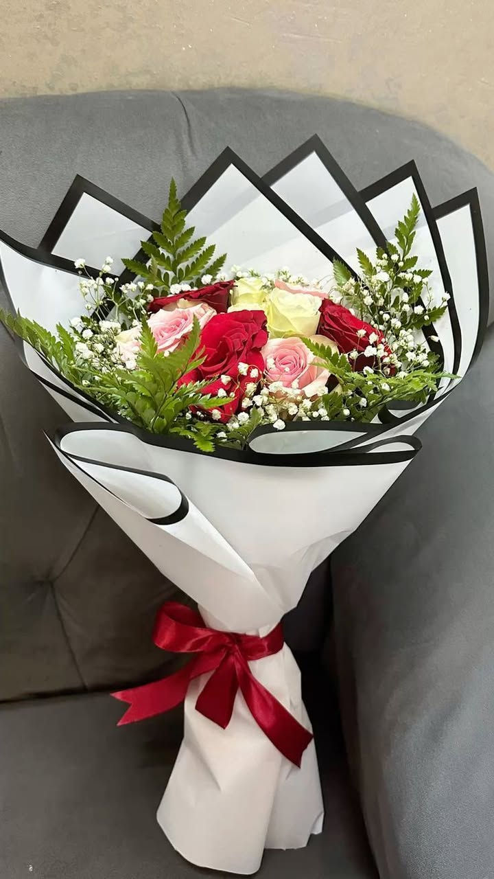 الله يرزقكم الرجال الي ميشوف الورد وفلوسه تبذير 😍😉

شنو ليمنعك متاخذ ورده لحبيبتك 🙃
الورده كلها ب ٣ الاف


**إذا كنت صاحب هذا الإعلان وتريد حذفه لأي سبب، رجاءا أرسل رسالة إلى الدعم الفني**
