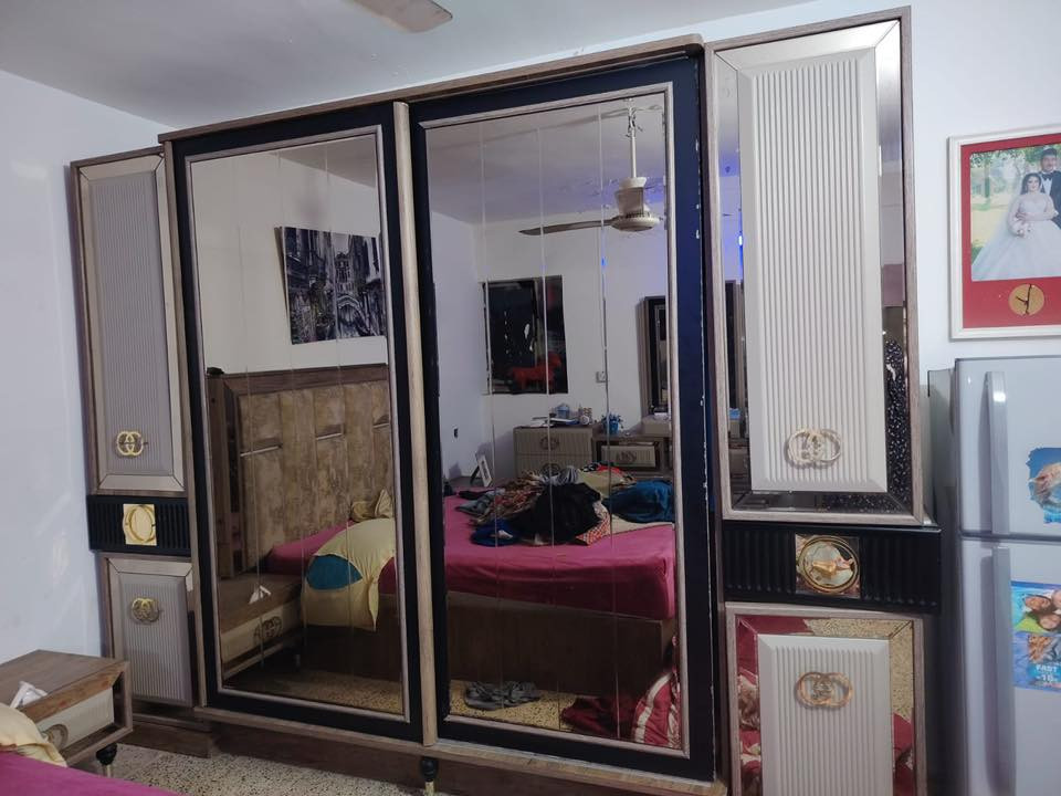 غرفه تركيه البيع مكاني الحسينيه تفصل اكثر تصل عل رقم***********
