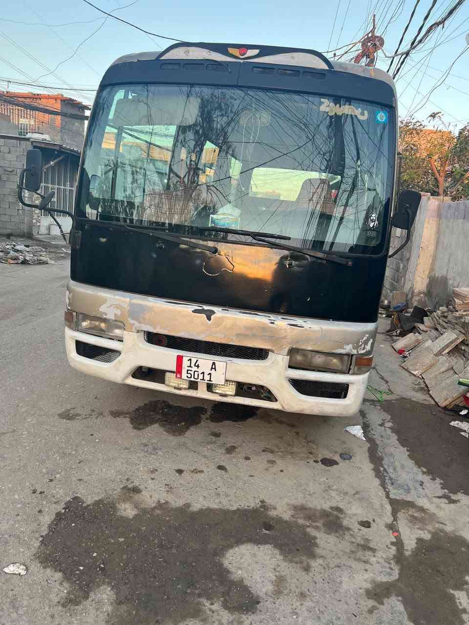 سلام عليكم نيسان كوستر للبيع موديل 2002بسمي رقم بصرة دولي مصفرة من كلشي مكينه كير ابلادي مكينه تبخر واكسل كايم العنوان بغداد الشعب السعر 95وبيهه مجال رقم ***********
