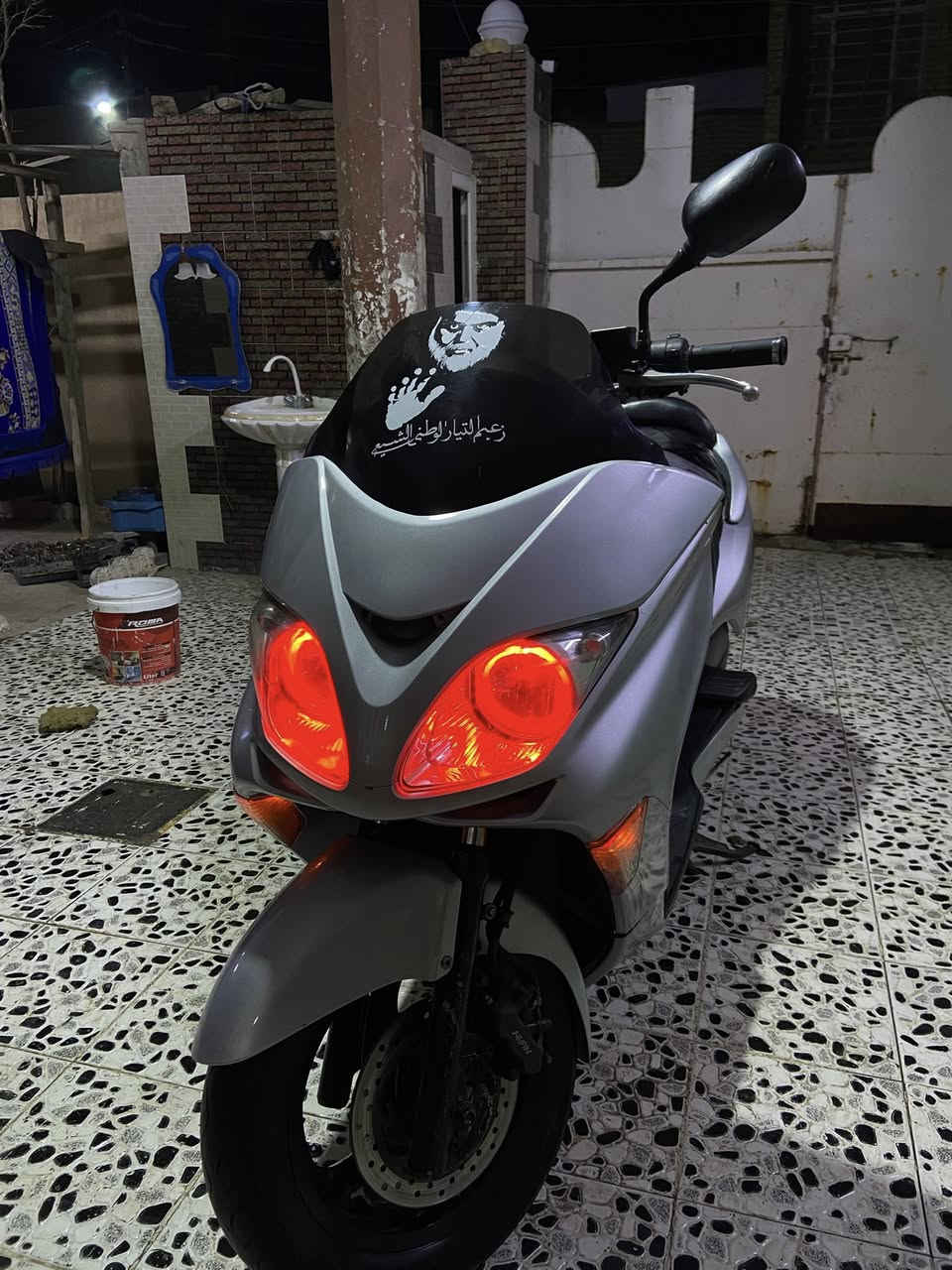 السلام عليكم 08 البيع دراجه جاهزه من كلشي  مكانه الكوت سعره 750 بيها مجال رقم ‭  0783 163 3309‬
