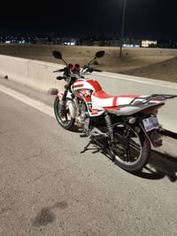 مكاني • رمادي • ٢٠٢٢