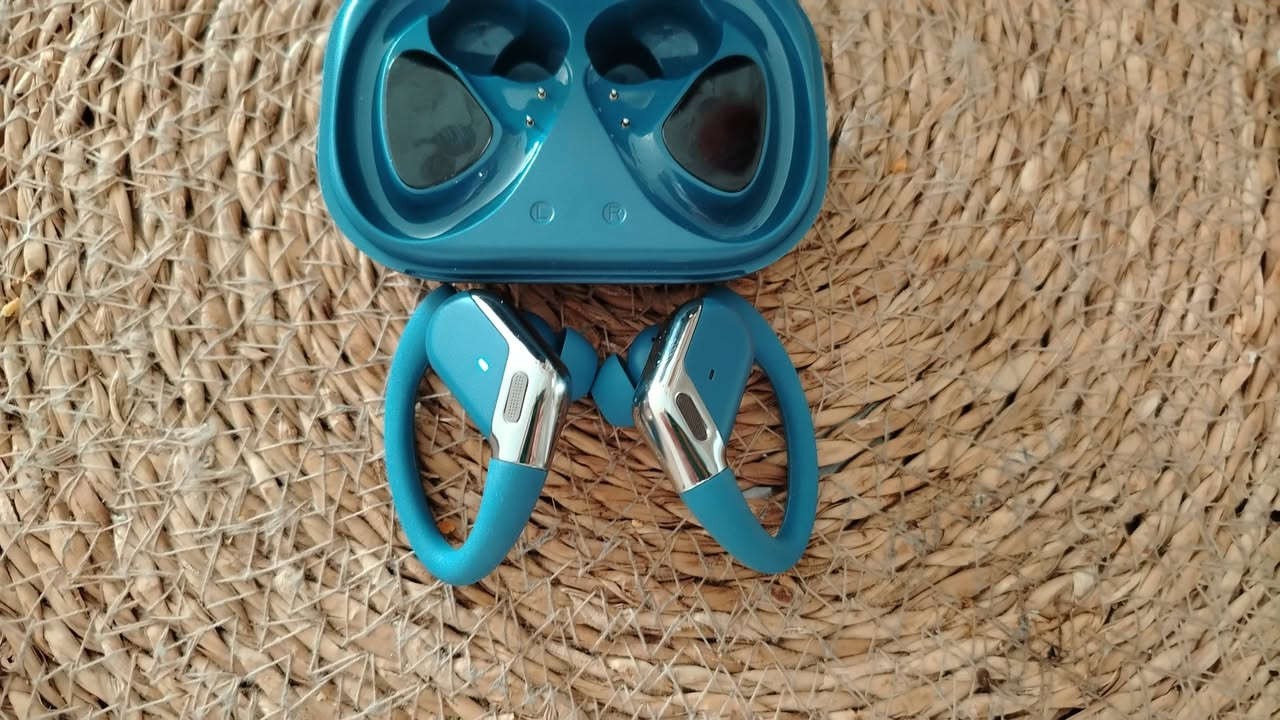 Open earbuds chalvh B01
السعر 75 الف


**إذا كنت صاحب هذا الإعلان وتريد حذفه لأي سبب، رجاءا أرسل رسالة إلى الدعم الفني**