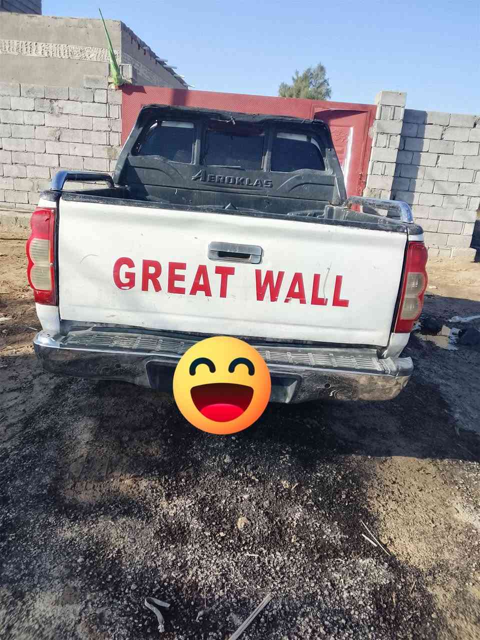 كريت ويل 2012 بيه خياس ومعمر
وسنويه ال 27 كير ومحرك مكفولات رقمه قادسيه 
وتحهد بل تحويل  تبريد شغال 
مكان سياره واسط شحميه 
*********** 
سعر 48 بيه مجال حك جيه
