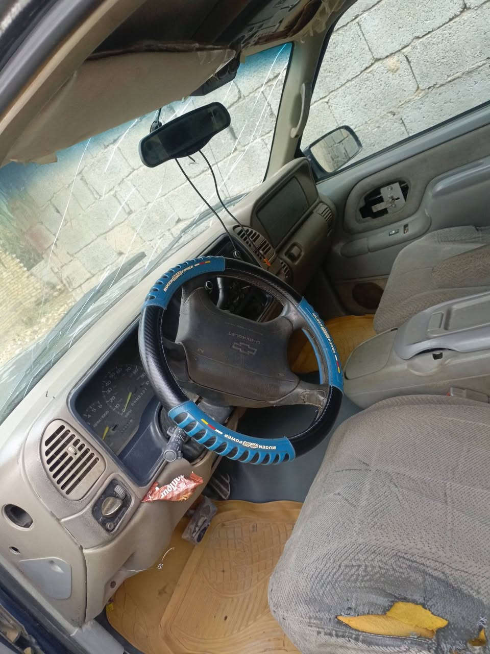 للبيع شيفرليت سوبربان موديل 97 مكينه كير اكسن حلوات راعيها بكربلاء السعر 38 وبيها مجال مكاني كربلاء ***********
