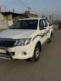 تويوتا هايلوكس • ٢٠١٤ • حي النصر