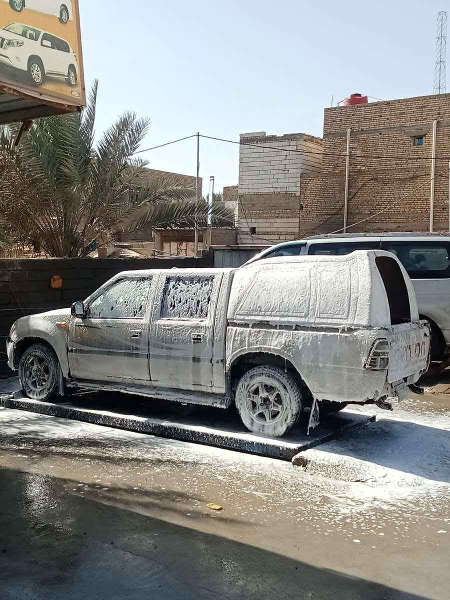 السلام عليكم فتون ٢٠١١ تعبانه سنويه لغاية ٢٧ محرك ٣واي يعمل فيه تبخير وكير اوتوماتيك عاطل باسمي رقم بغداد سعر ٢٥ ورقه وبيه مجال  عنوان بغداد المشتل (***********)
