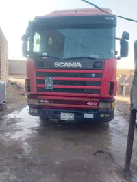 سكانيا 2003 • عربانة فلات • العماره