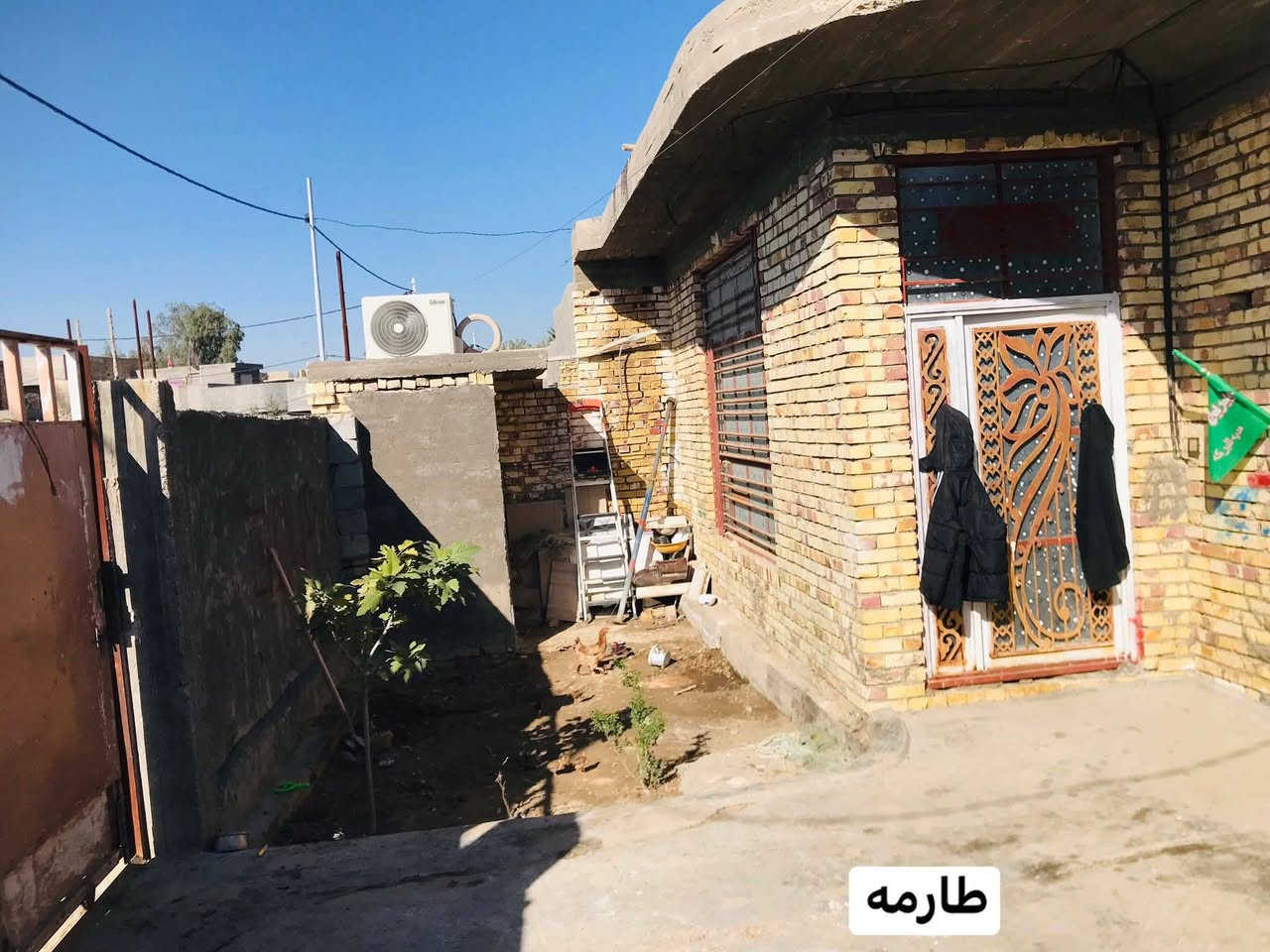 سلامً عليكم بيتً250م طابو صرف جاهز للسكان العنوان طويريج ام الهوى شارع الحمداني بناء البيت2024نضيف جدد
الاستفسار ‭٠٧٨١ ٠٤٥ ١١٢٦‬او خاص السعر175معً المجال كامل تفاصيل داخل الفيديو والصور
